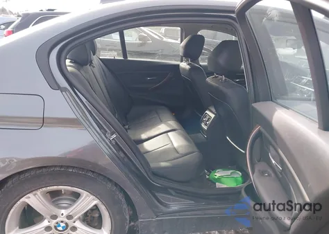 2014 BMW 320I xDrive z USA, uszkodzony, nr VIN WBA3C3C5XEF983641